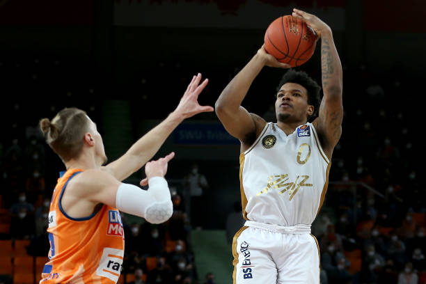 发布会上特 发布会上特